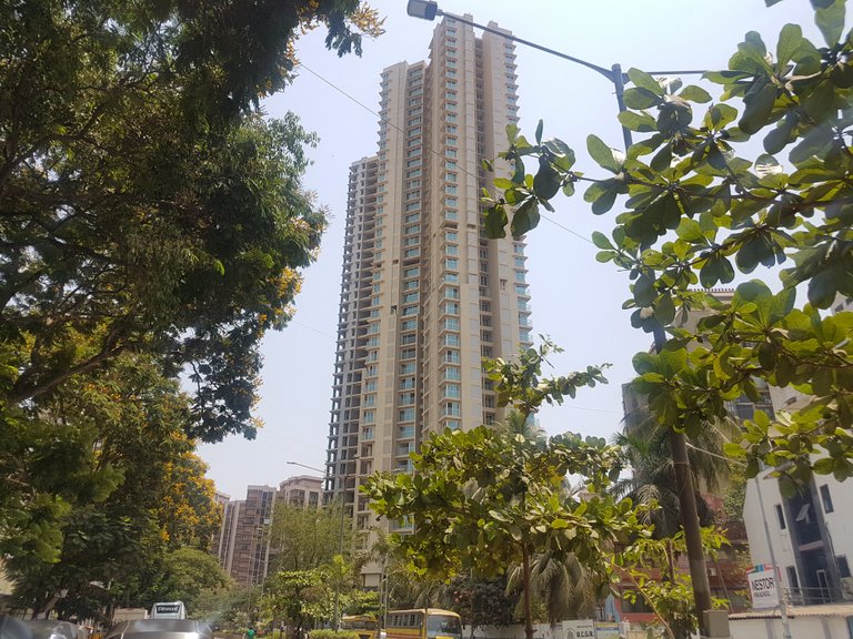 Main - Rna Ng Eclat, Andheri West